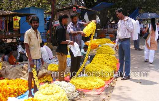Deepavali shopping in Mangalore
